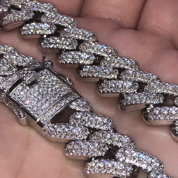 Miami Cuban necklace 22” box lock created diamonds - Picture 1 of 6